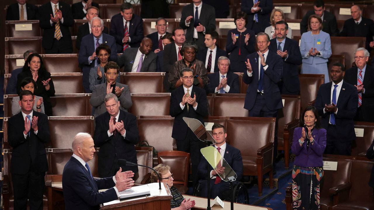 Joe Biden durante su discurso sobre la crisis en Ucrania. (Photo by WIN MCNAMEE / GETTY IMAGES NORTH AMERICA / Getty Images via AFP)