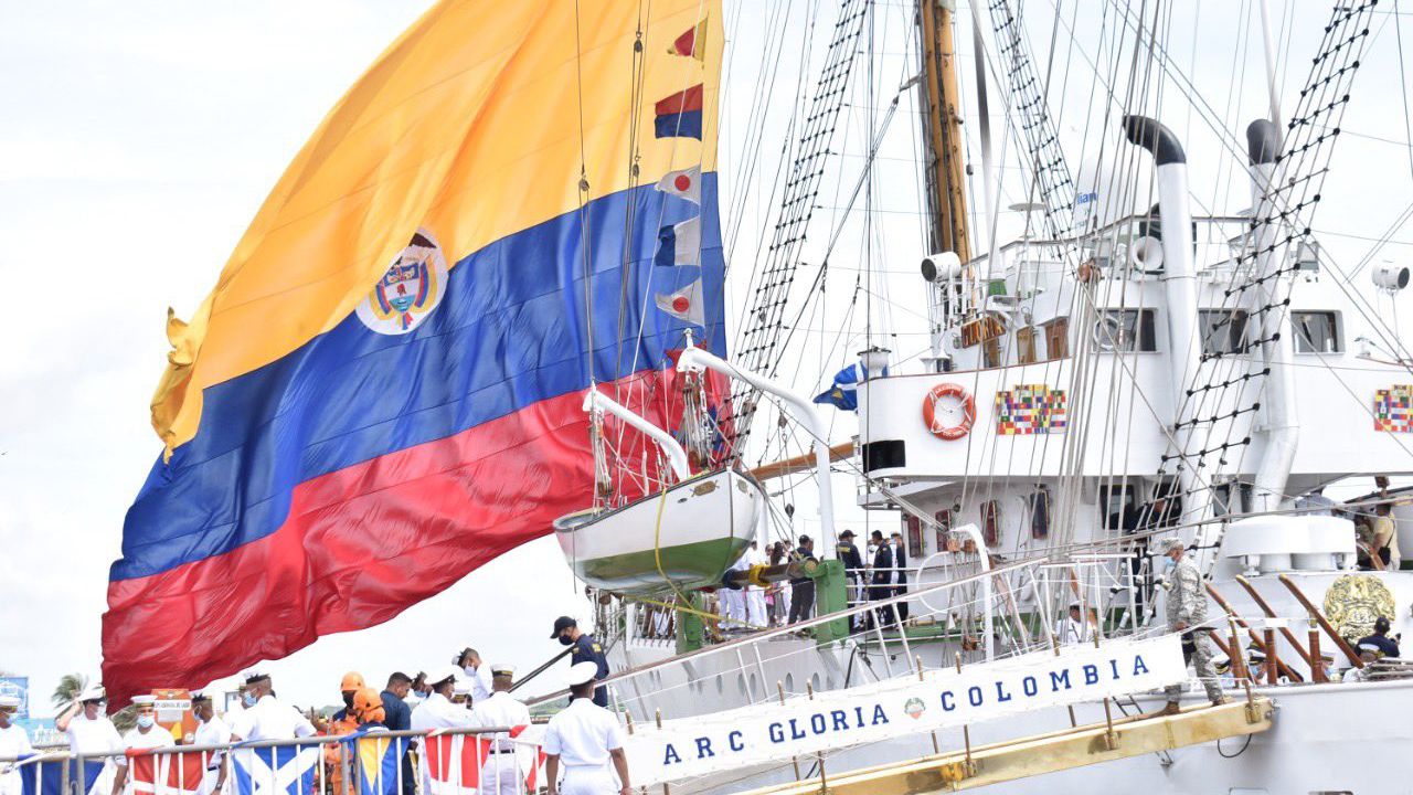 Llegó el buque Gloria al Gran Malecón: así será la programación para el fin de semana en Barranquilla