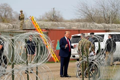 La campaña de Trump describió la frontera actual como una "escena del crimen" y dijo que el expresidente "delinearía su plan para poner a Estados Unidos en primer lugar y asegurar la frontera inmediatamente después de asumir el cargo".