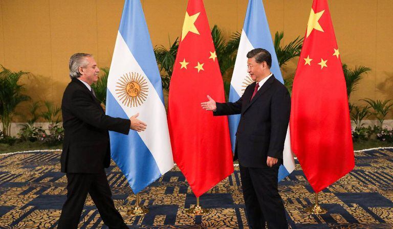Finalmente el presidente Fernández fue dado de alta y antes de que terminase la jornada tuvo un encuentro bilateral con el presidente de China Xi Jinping