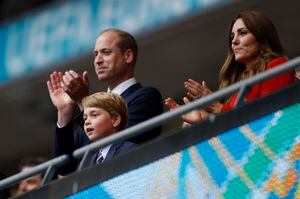 George fue noticia por estos días, al reaparecer con sus padres en el partido de Inglaterra contra Alemania en la Eurocopa.