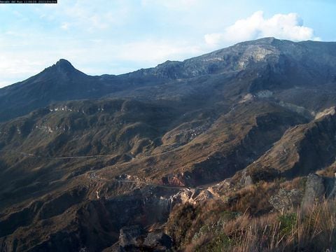 Fotografía de inmediaciones del volcán Nevado del Ruiz este 24 de abril.