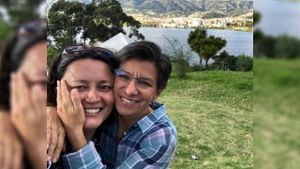 Angélica Lozano y Claudia López se casaron a finales de 2019