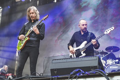 Mikael Akerfeldt y Martín Méndez de Opeth, en el Resurrection Fest de Viveiro, España.