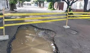 Pese a que se avanza en las obras de pavimentación, la comunidad denuncia que aún hay calles sin arreglar.
