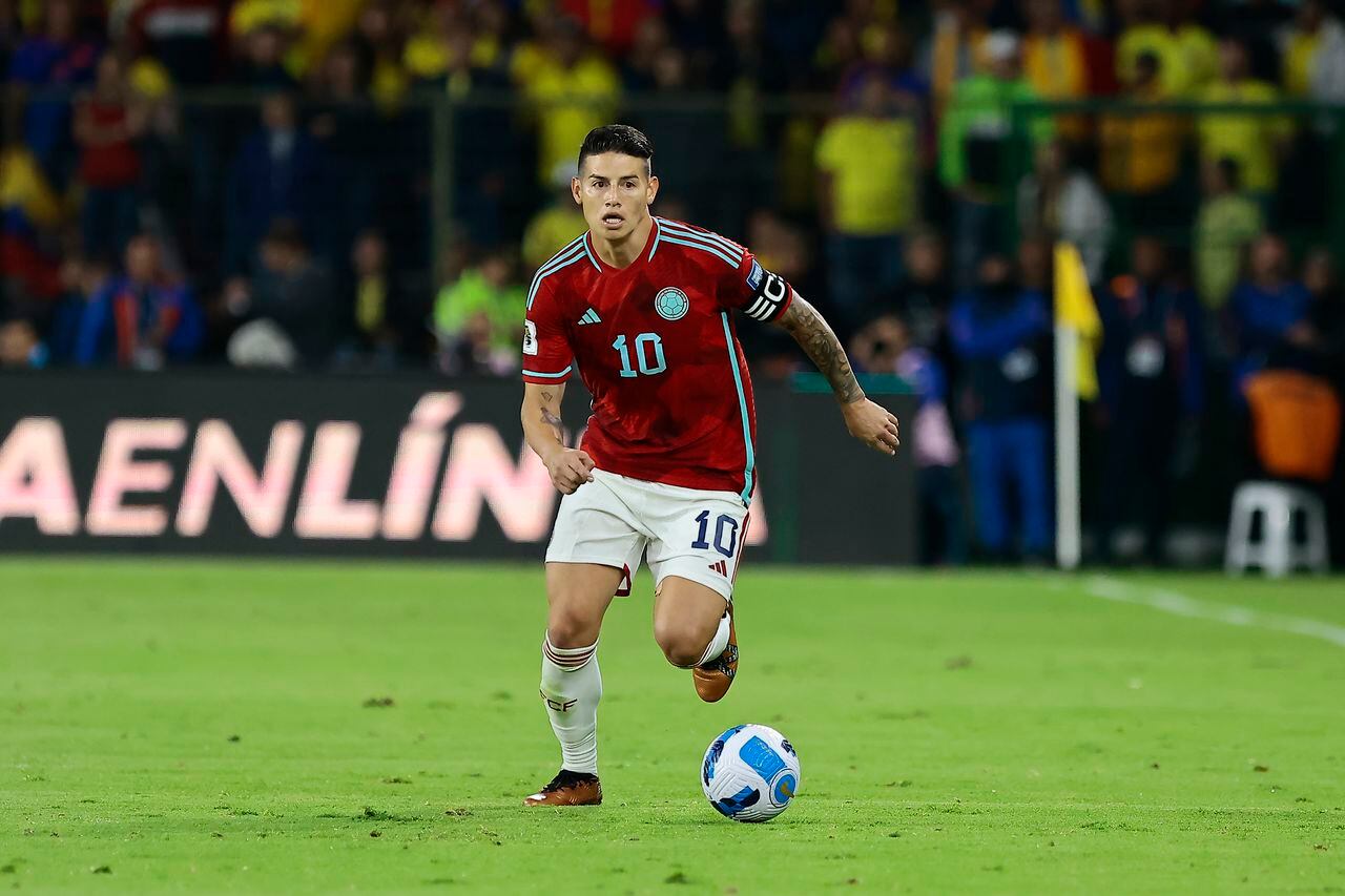 QUITO, ECUADOR - OCTOBER 17: James Rodriguez of Colombia drives the ball during a FIFA World Cup 2026 Qualifier match between Ecuador and Colombia at Rodrigo Paz Delgado Stadium on October 17, 2023 in Quito, Ecuador. (Photo by Franklin Jacome/Getty Images)