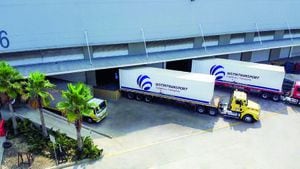 El transporte de mercancías peligrosas por vía terrestre en Colombia está reglamentado por el decreto 1609 de julio 31 de 2002 y por otras normas legales y técnicas.