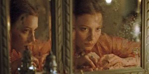 Mia Wasikowska en 'Madame Bovary' película de 2014.