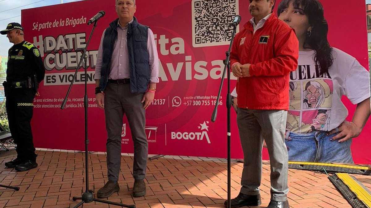 concejal Javier Ospina lanza campaña 'Date cuenta, pita y avisa'