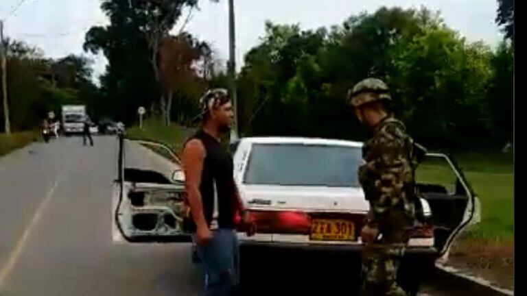 Francisco Restrepo, fue quien denunció en un video viral que un soldado había matado a su esposa.