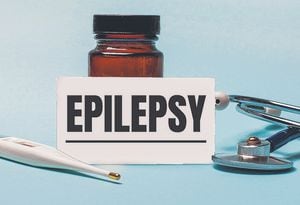 El pilar del tratamiento de la epilepsia han sido los fármacos anticonvulsionantes y por lo general el 70 % de los pacientes se controlan tomando un solo fármaco.