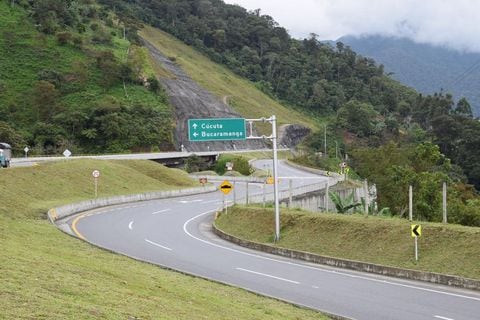 Vía Bucaramanga - Cúcuta. (Imagen de referencia).