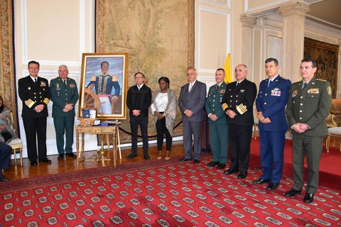 Presidente Petro rinde honores al almirante José Padilla