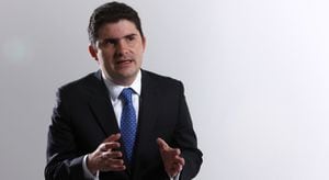 Luis Felipe Henao, nuevo ministro de Vivienda.