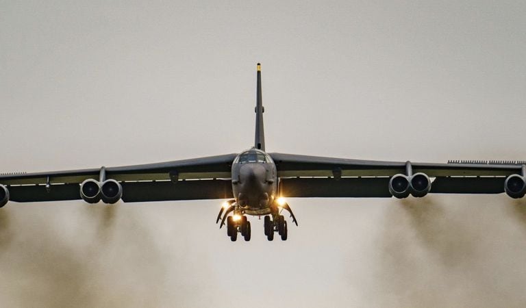 En las maniobras con el b-52 también participaron aviones de combate surcoreanos F-15K y KF-16, informó la agencia de noticias surcoreana Yonhap.
