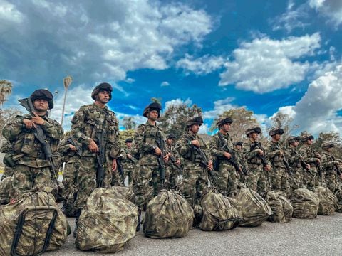 Estos soldados fortalecerán el pie de fuerza militar en distintas zonas del Valle del Cauca.