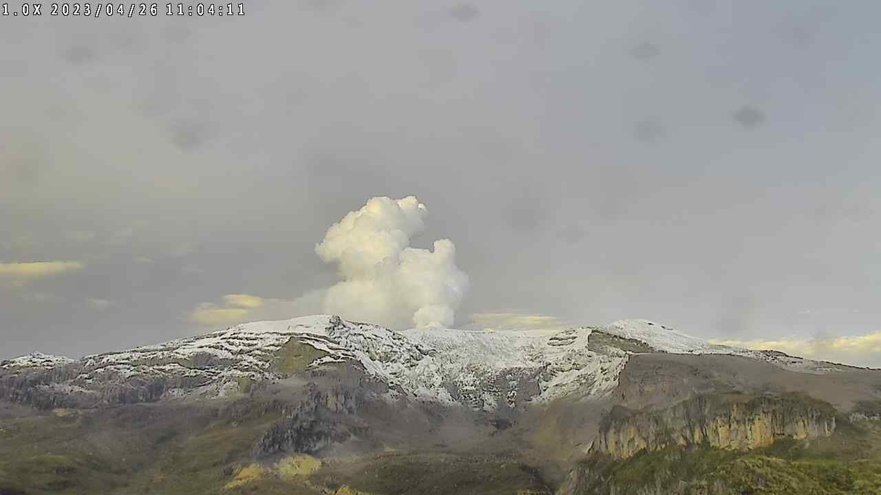 Vista del volcán Nevado del Ruiz este miércoles 26 de abril.
