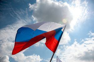 TAMBOV, RUSSIA - 2021/06/10: The Flag of the Russian Federation is raised during a rally in Tambov.
On June 10, the youth held a solemn rally in celebration of the Day of Russia before the actual holiday which is celebrate every June 12. (Photo by Lev Vlasov/SOPA Images/LightRocket via Getty Images)