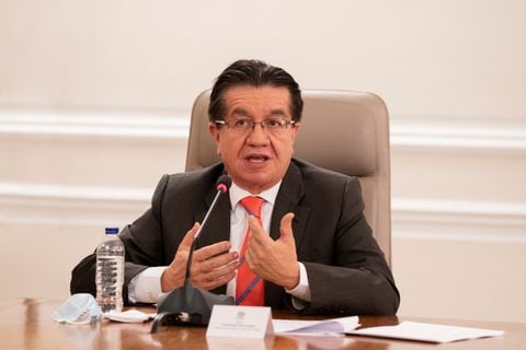 El ministro de Salud y Protección Social, Fernando Ruiz Gómez.
