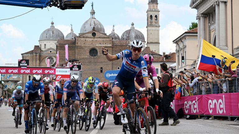Tim Merlier venció a Gaviria y Molano en la etapa 18 del Giro de Italia 2024