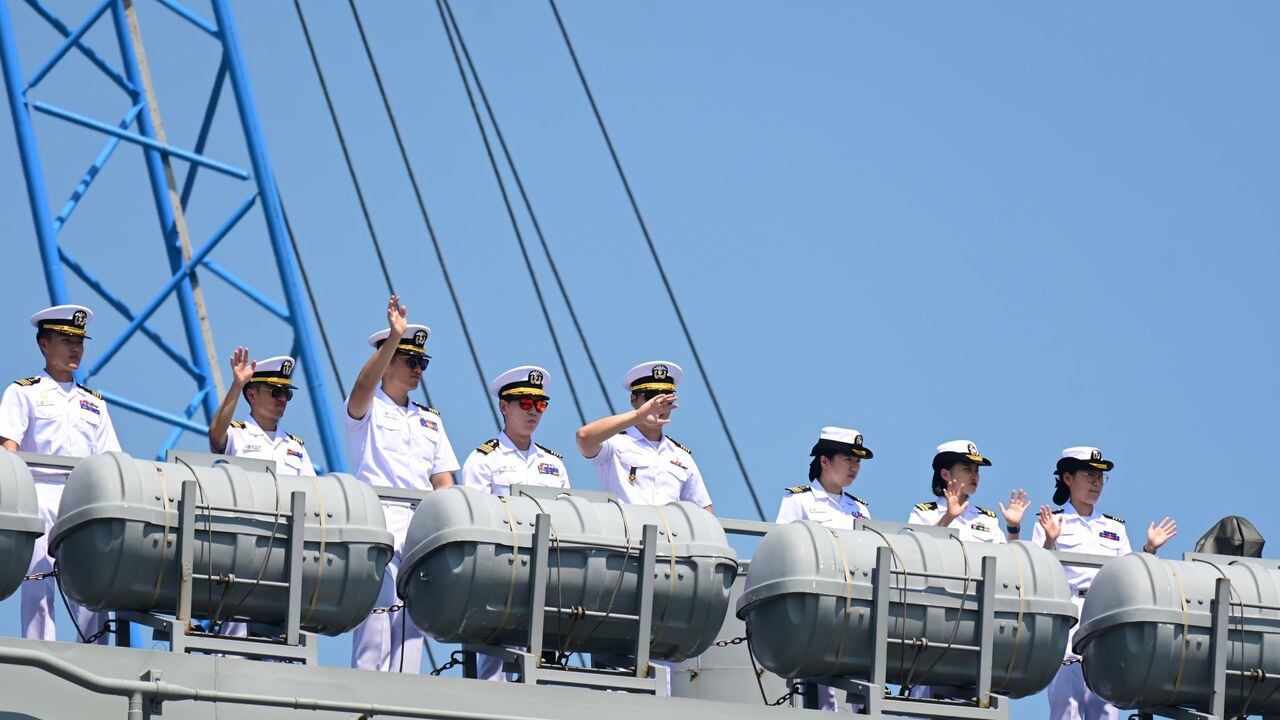 Armadas de Colombia y Corea del Sur fortalecen lazos de cooperación naval y militar; así fueron los ejercicios de entrenamiento y formación