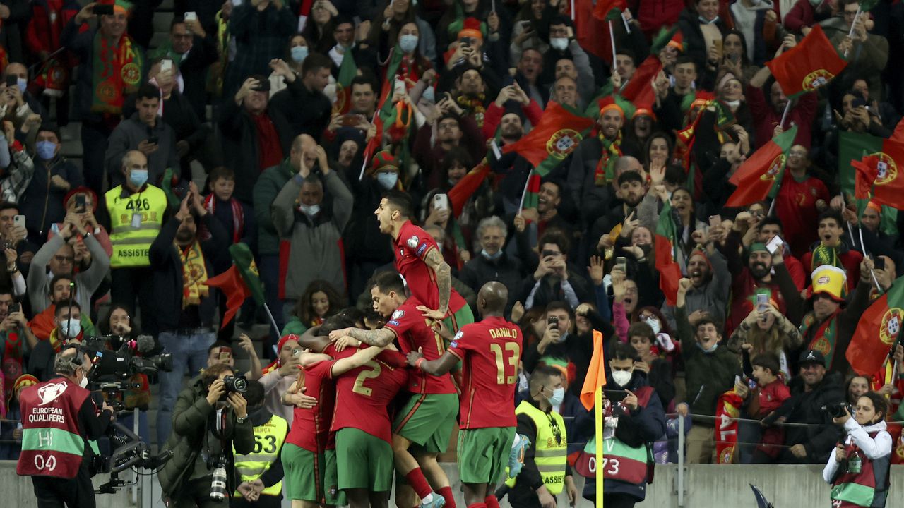 Portugal jugará por octava vez en su historia un mundial después de vencer a Macedonia.
