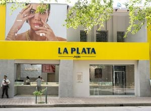 La Plata Joyas fue pionero en Colombia en la consolidación de ecommerce de joyas de oro.