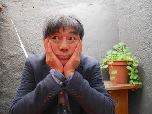 Satoshi Kitamura (Tokio, 1956), invitado ilustre de la Filbo 2024, uno de los ilustradores más cautivantes del planeta