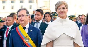  Verónica Alcocer es la esposa del presidente Gustavo Petro. Ese parentesco es el que la inhabilita para ser nombrada como representante del Estado.