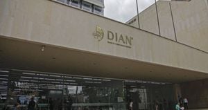 Dian dispuso de más de tres millones de declaraciones sugeridas de renta.