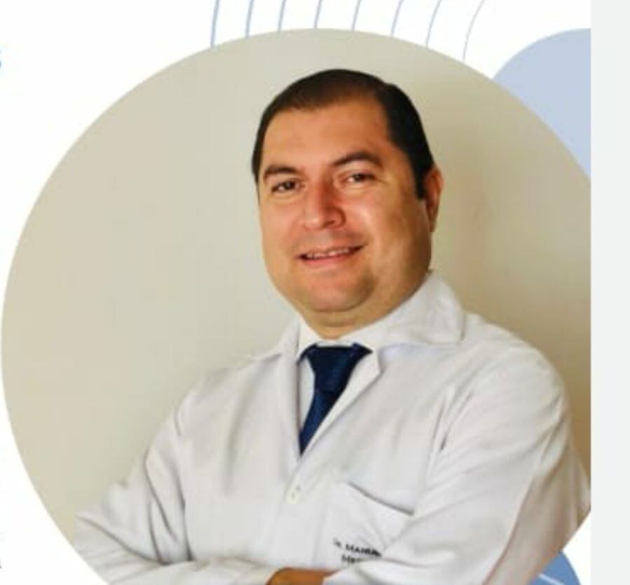 Manuel Pacheco. Médico internista - Neumólogo.
