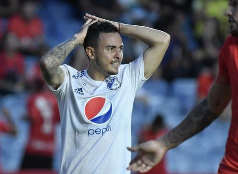SANTIAGO DE CALI, COLOMBIA - APRIL 21: Santiago Montoya of Millonarios reacts after losing a goal opportunity during match for the date 17 as part of Aguila League I 2019 between America Cali and Millonarios played at Estadio Olimpico Pascual Guerrero on April 21, 2019 in Santiago de Cali, Colombia. (Photo by Gabriel Aponte/Vizzor Image/Getty Images)