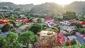 Usiacurí, en el Atlántico, tiene el mural en techos más grande de Colombia, que mide 15.000 metros cuadrados y ocupa los techos de 1.000 viviendas del casco urbano.