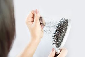 La pérdida de cabello puede ser causada por múltiples causas.
