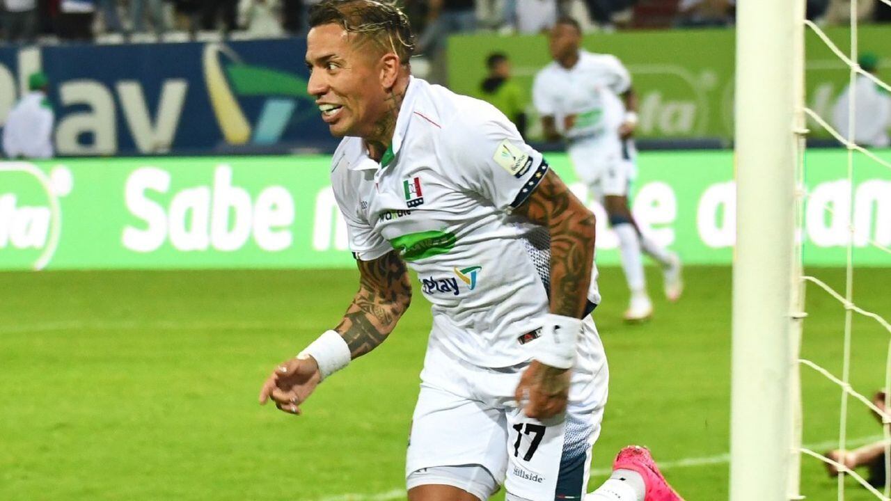Dayro Moreno arrancó la liga colombiana con gol frente a Atlético Nacional.