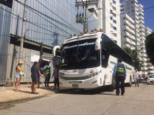 Se restringe el paso de buses de servicio especial a la zona turística de Cartagena.