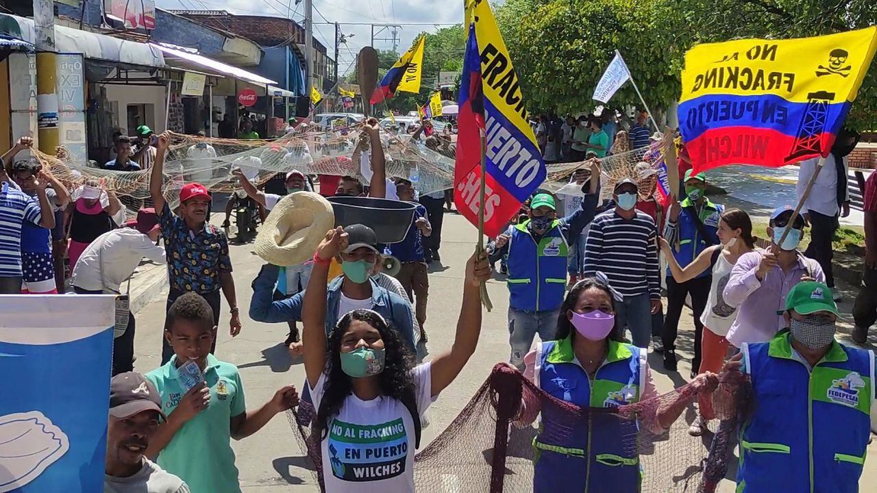 La Alianza Colombia Libre de Fracking convocó una protesta pacífica por la audiencia sobre fracking. Foto: @CINEP_PPP