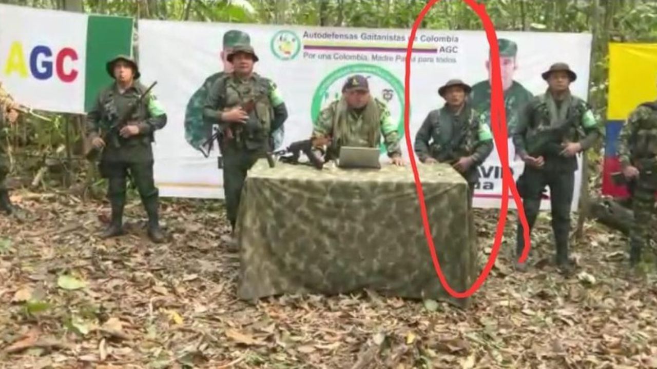 Exparamilitar que tenía esquema de la UNP apareció armado.