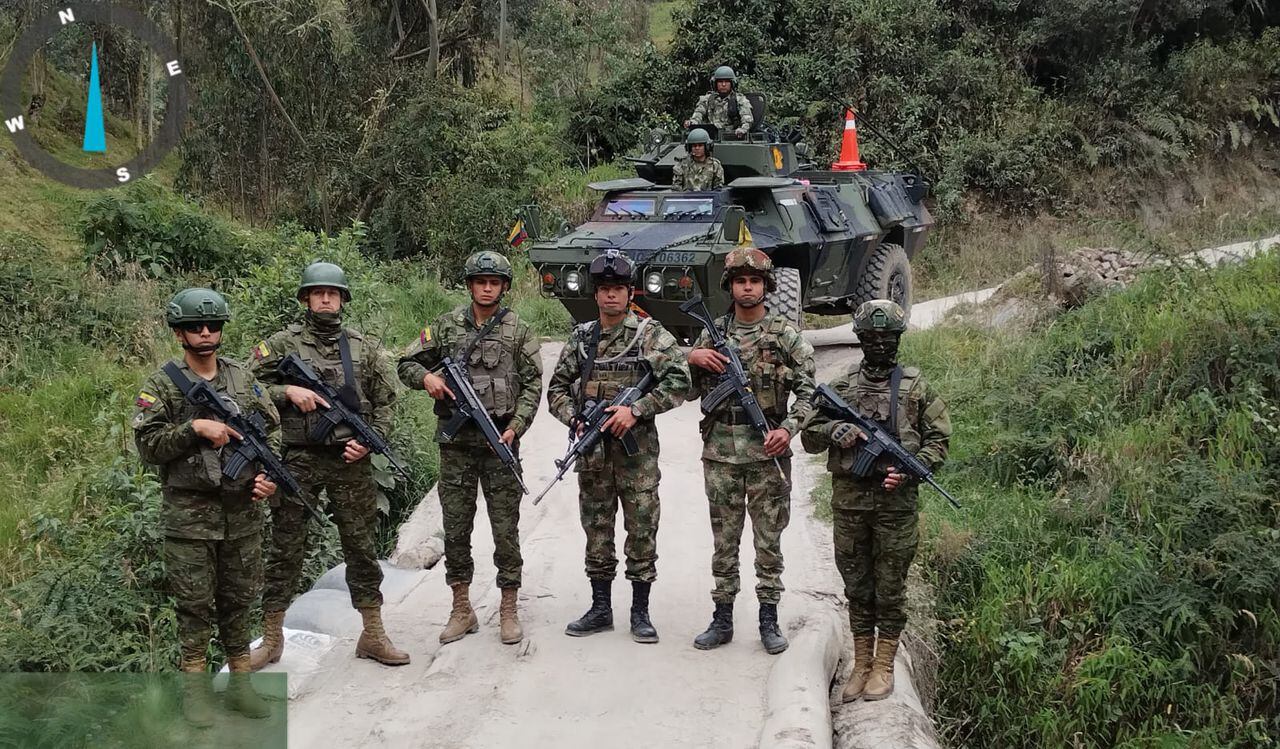 Colombia militarizó la zona de frontera con Ecuador tras la crisis de orden público en el vecino país.