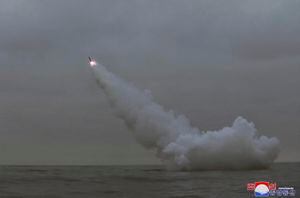 This picture taken on March 12, 2023 in the early morning and released on March 13, 2023 by North Korea's official Korean Central News Agency (KCNA) shows an underwater firing exercise of a strategic cruise missile held in the waters of Gyeongpo Bay. (Photo by KCNA VIA KNS / AFP) / - South Korea OUT / ---EDITORS NOTE--- RESTRICTED TO EDITORIAL USE - MANDATORY CREDIT "AFP PHOTO/KCNA VIA KNS" - NO MARKETING NO ADVERTISING CAMPAIGNS - DISTRIBUTED AS A SERVICE TO CLIENTS
THIS PICTURE WAS MADE AVAILABLE BY A THIRD PARTY. AFP CAN NOT INDEPENDENTLY VERIFY THE AUTHENTICITY, LOCATION, DATE AND CONTENT OF THIS IMAGE. / 