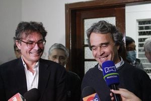 Alejandro Gaviria y Sergio Fajardo