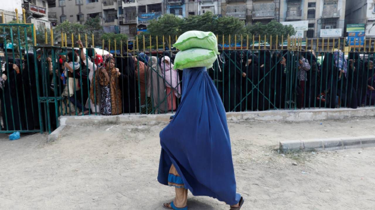 Organismos internacionales ponen la lupa sobre las limitaciones que enfrentan las mujeres en Pakistán.
