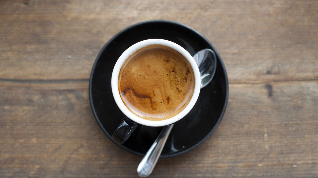 El café es famoso por su efecto para 'despertar' al organismo.