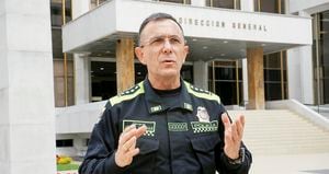 general jorge l. vargas  Director de la Policía Nacional