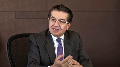 Fernando Ruiz. Ministro de Salud.
Bogotá Febrero 10 de 2020.