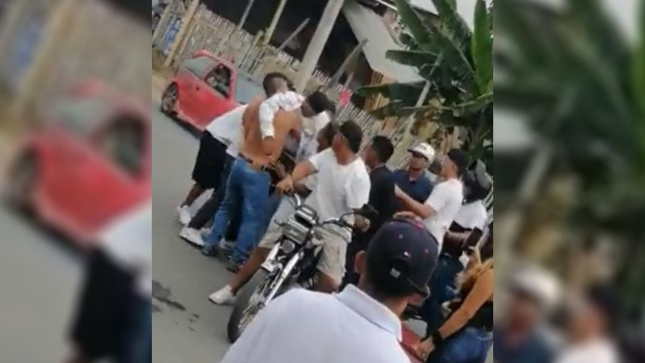 Muerto es paseado en moto en Ecuador