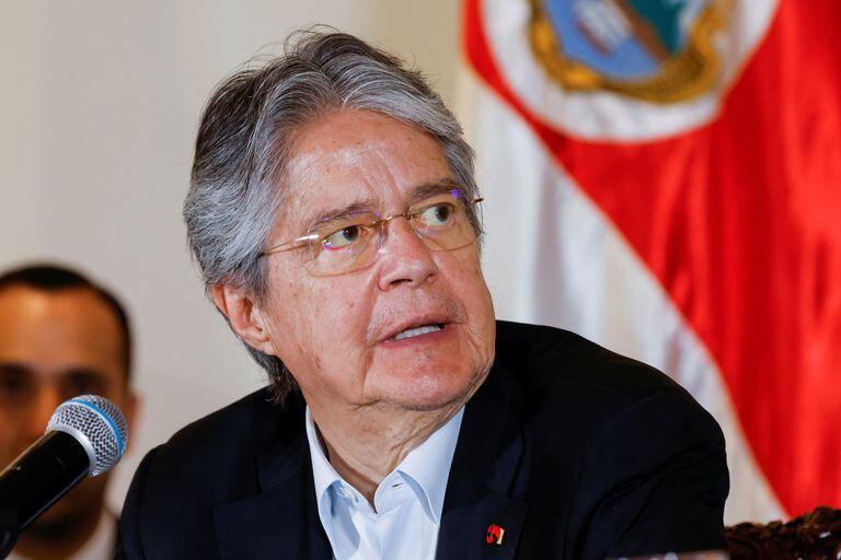 El Consejo de Administración de la Legislatura del Parlamento de Ecuador ha aprobado con cinco votos a favor y dos abstenciones que se cumplen los requisitos para aprobar la solicitud de apertura de juicio político contra el presidente Guillermo Lasso por corrupción.