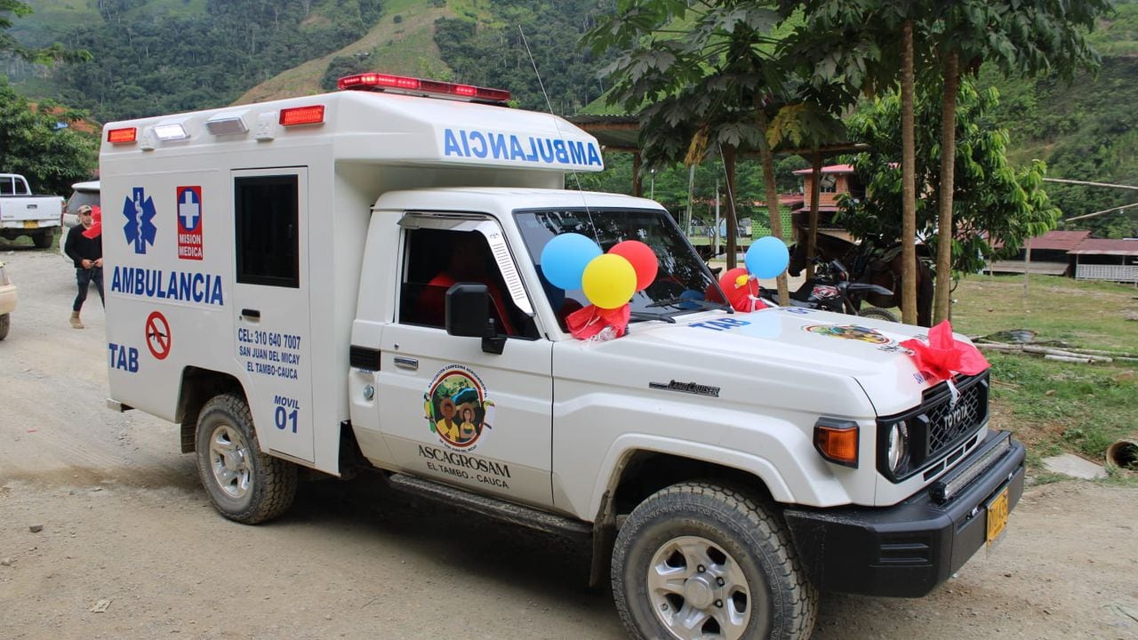 Ambulancia obsequiada por las Farc en El Tambo, Cauca.