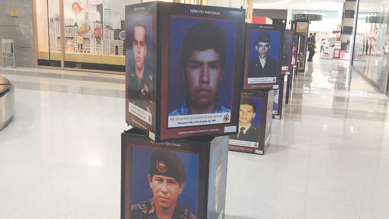 Homenaje a militares desaparecidos