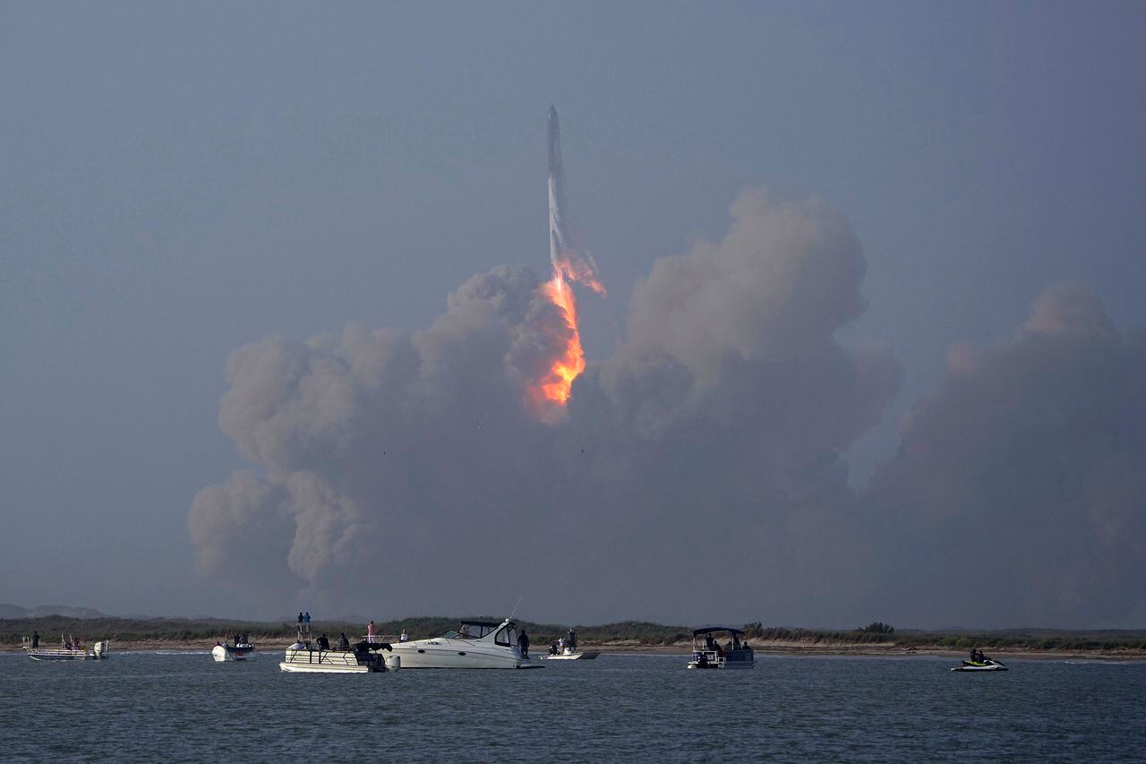 Cohete Starship, de la empresa SpaceX, explotó pocos segundos después de su lanzamiento.